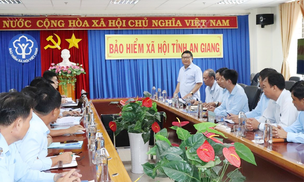 An Giang: Triển khai 30 hoạt động hướng tới kỷ niệm 30 năm ngày thành lập ngành BHXH Việt Nam