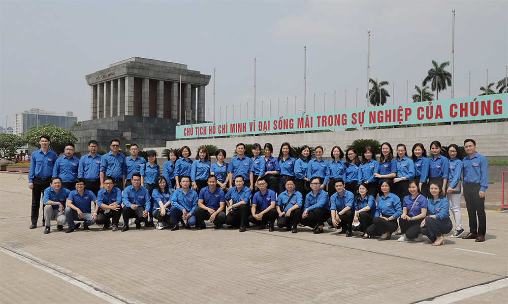 Đoàn Thanh niên Cơ quan BHXH Việt Nam: Sôi nổi các hoạt động chào mừng Ngày sinh Chủ tịch Hồ Chí Minh