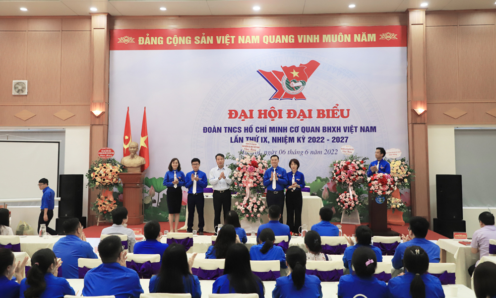 Phát huy sức trẻ cơ quan BHXH Việt Nam