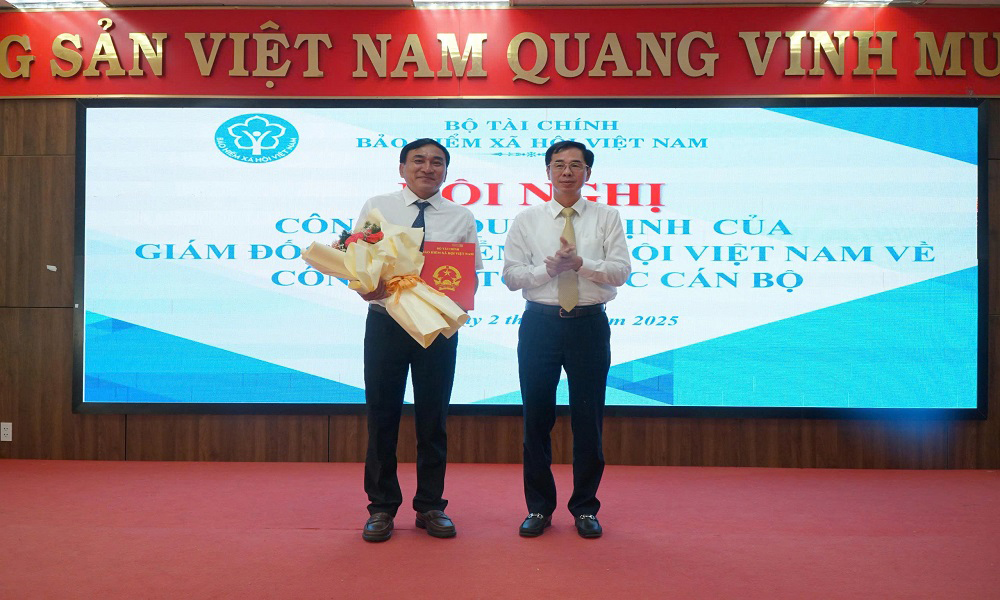 Ông Nguyễn Viết Dũng được bổ nhiệm chức vụ Giám đốc BHXH Khu vực XX