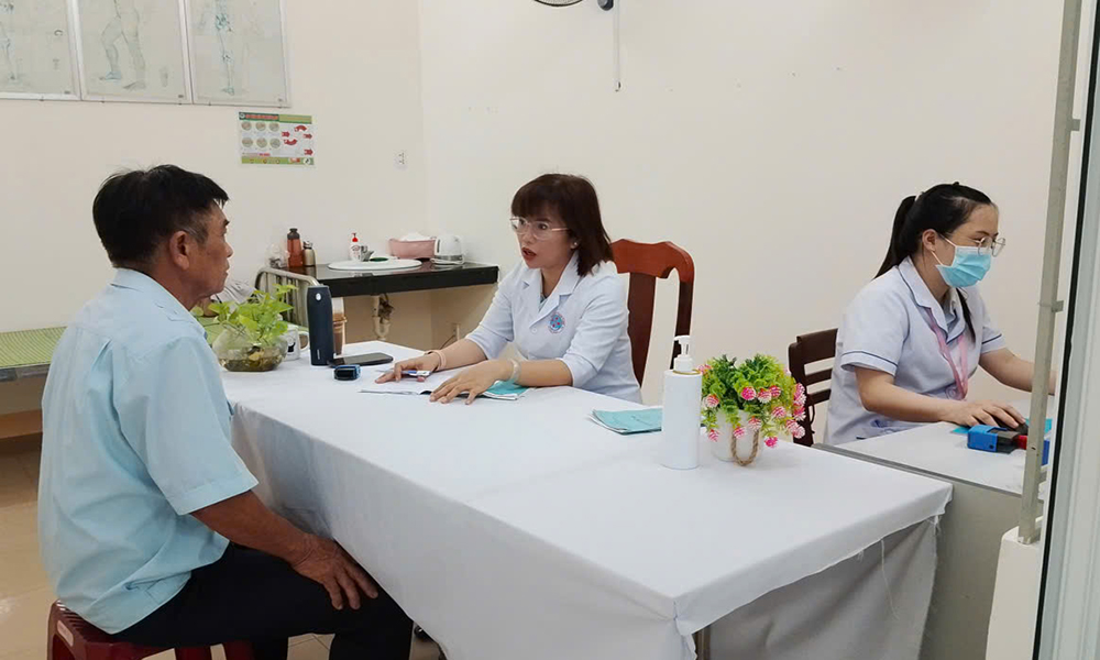 Kiểm soát chi BHYT để bảo vệ quyền lợi người dân - Kinh nghiệm từ BHXH cơ sở Tư Nghĩa