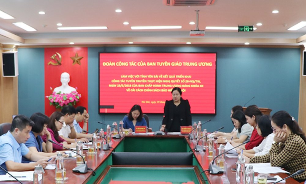 Khảo sát kết quả tuyên truyền Nghị quyết số 28-NQ/TW tại Yên Bái