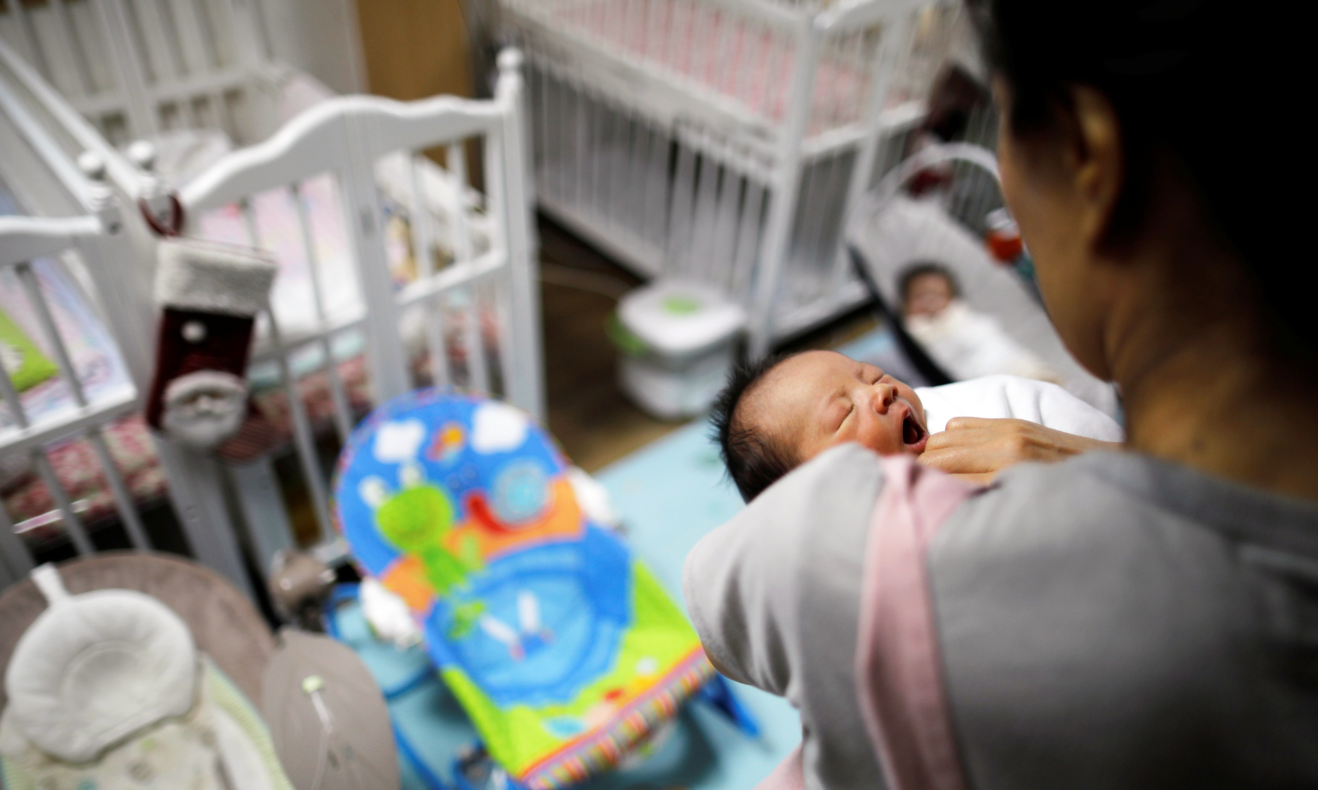 Tỷ lệ sinh ở Hàn Quốc vẫn thấp nhất thế giới
