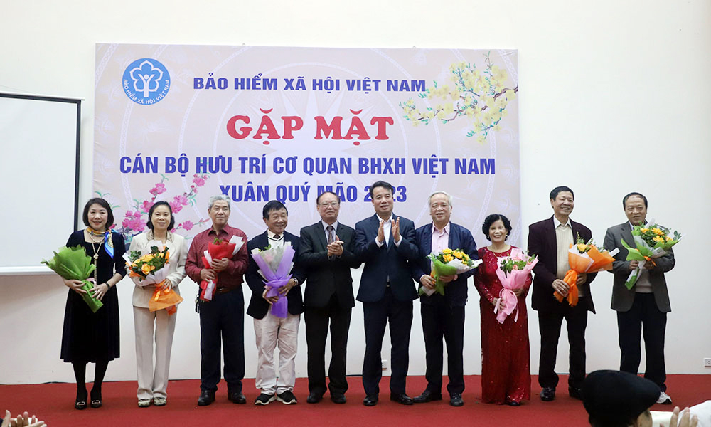 BHXH Việt Nam gặp mặt cán bộ hưu trí nhân dịp Xuân Quý Mão 2023