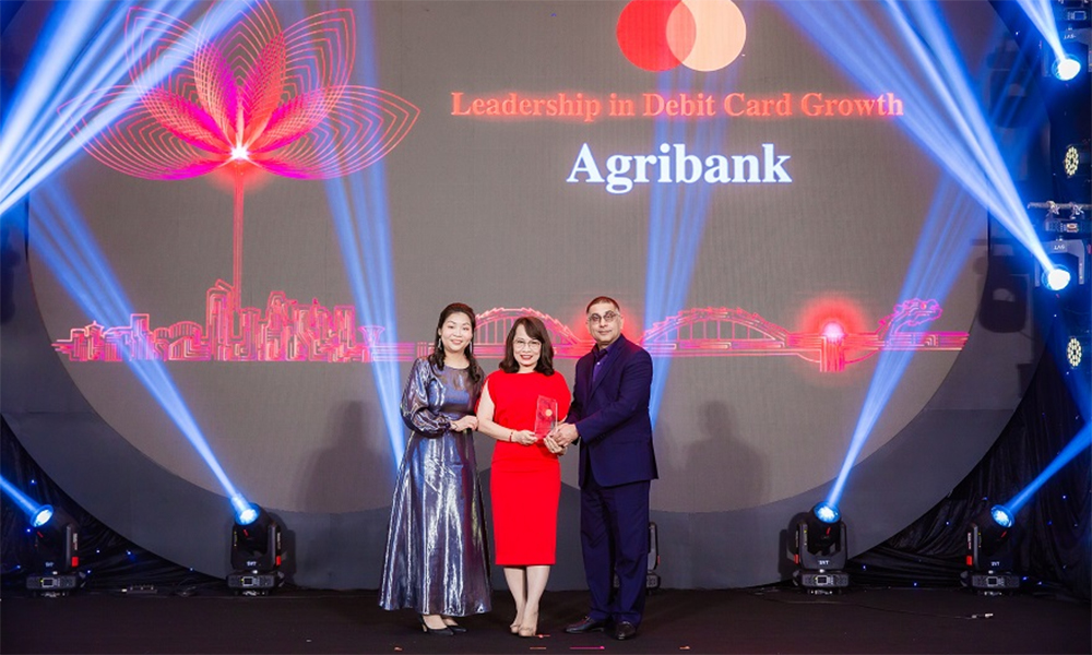 Agribank khẳng định thương hiệu bằng những giải thưởng uy tín
