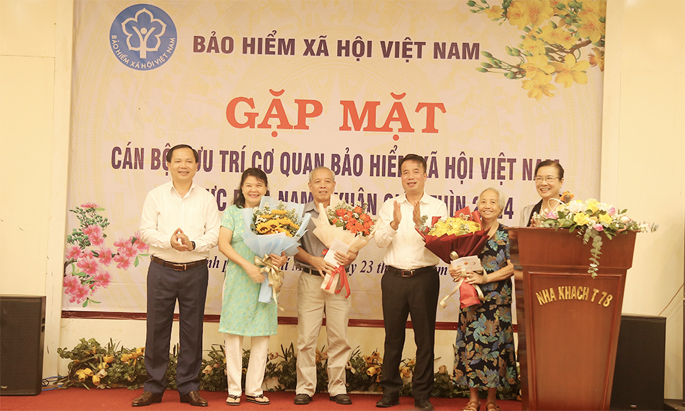 BHXH Việt Nam gặp mặt cán bộ hưu trí khu vực phía Nam