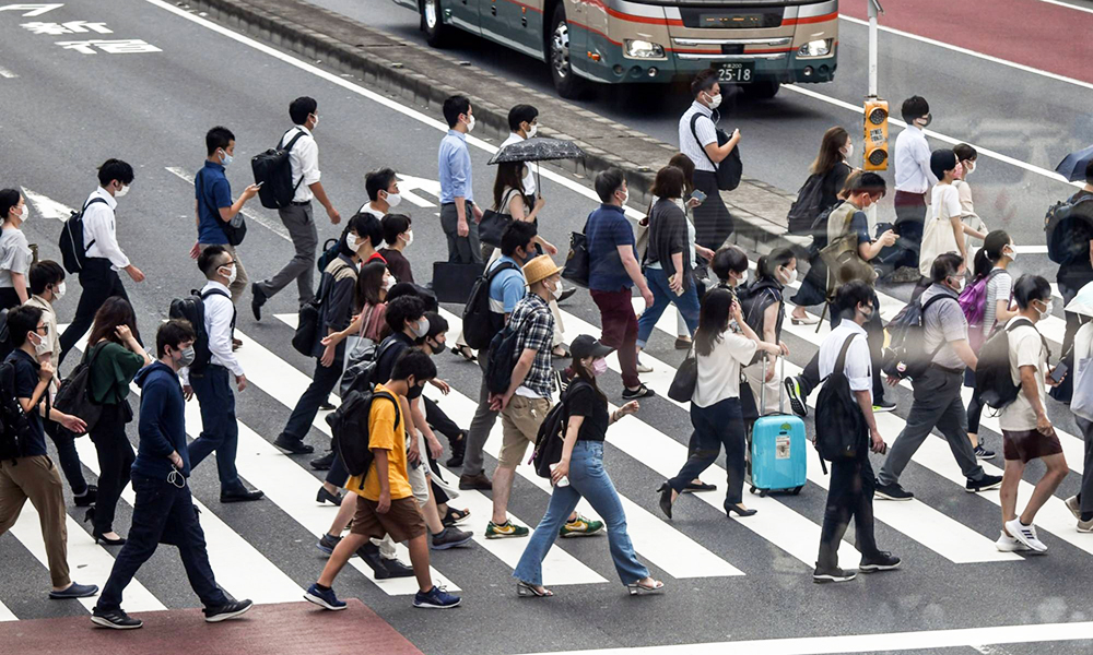 Nhật Bản “thức tỉnh” sau 30 năm lương không tăng