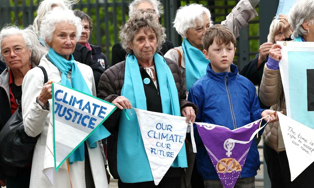 Nhóm người cao tuổi Thụy Sĩ thắng kiện về biến đổi khí hậu