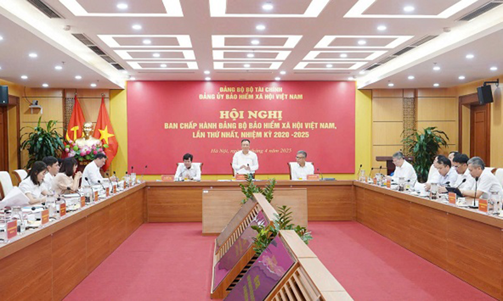 Phát huy tinh thần trách nhiệm, đẩy mạnh các giải pháp nâng cao hiệu quả thực hiện BHXH, BHYT