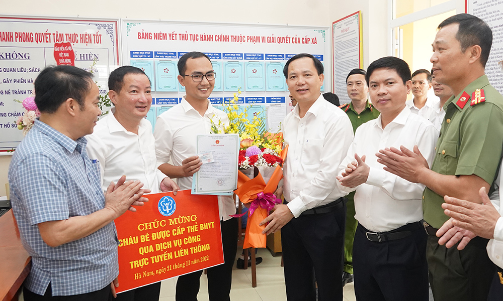 BHXH Việt Nam triển khai hiệu quả Đề án 06, đem lại lợi ích thiết thực cho người dân và doanh nghiệp