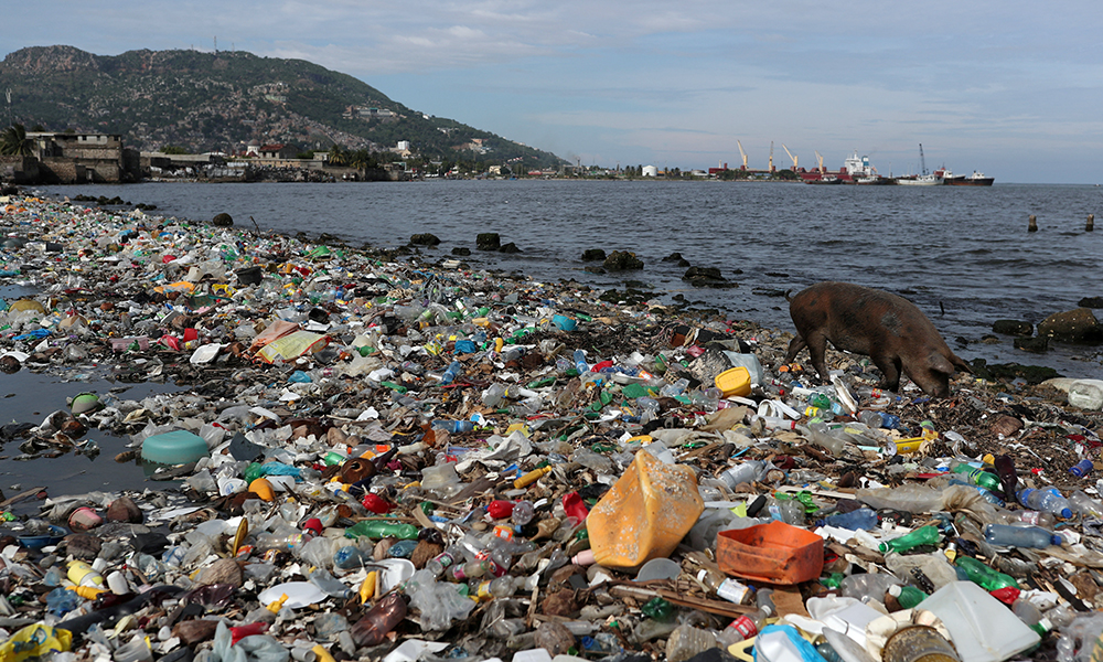 Thế giới họp bàn giải quyết khủng hoảng rác thải nhựa