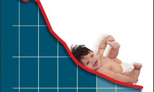 Mỹ đối mặt tỷ lệ sinh giảm, đẻ con muộn