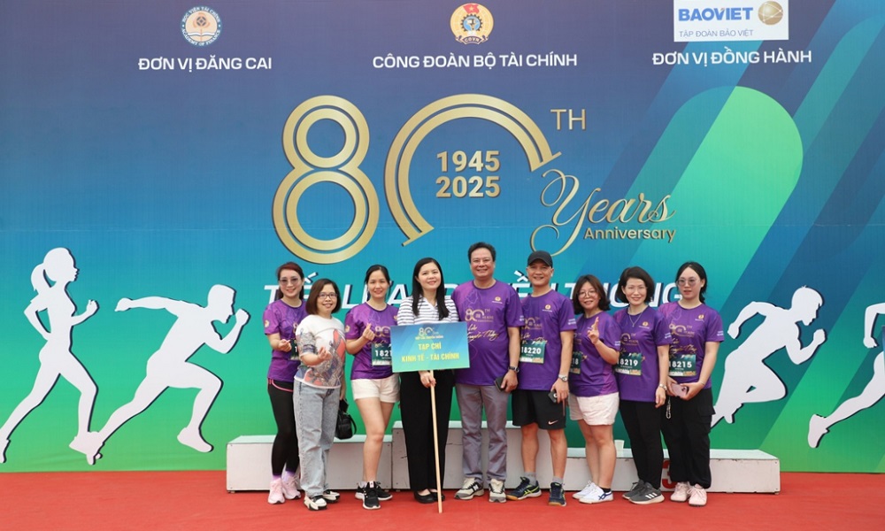 Đẩy mạnh phong trào văn nghệ, thể thao kỷ niệm 80 năm ngành Tài chính