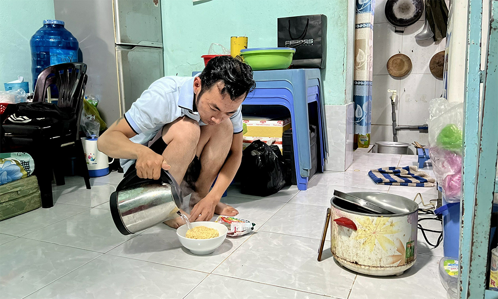 Tăng lương để người lao động sống đúng với giá trị sức lao động
