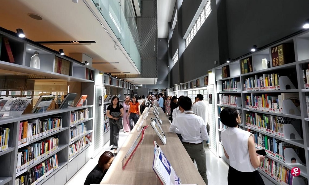 Singapore: Hơn 80% người trưởng thành và thanh thiếu niên đọc sách nhiều hơn một lần/tuần