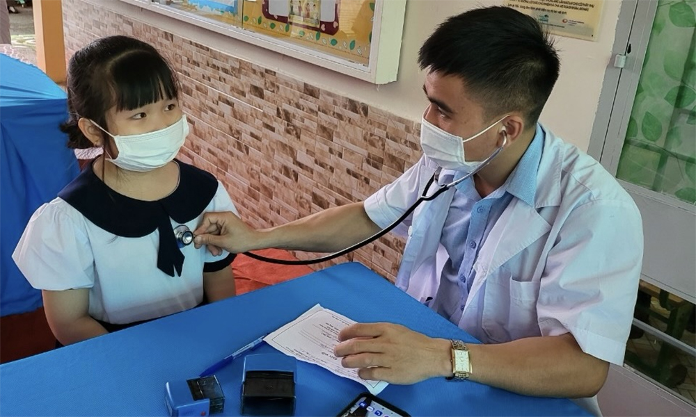 Cà Mau: Quyết tâm bao phủ 100% học sinh, sinh viên tham gia BHYT