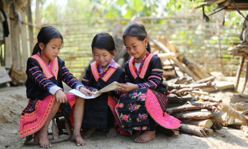 Bộ Chính trị ban hành Nghị quyết về đột phá phát triển giáo dục và đào tạo