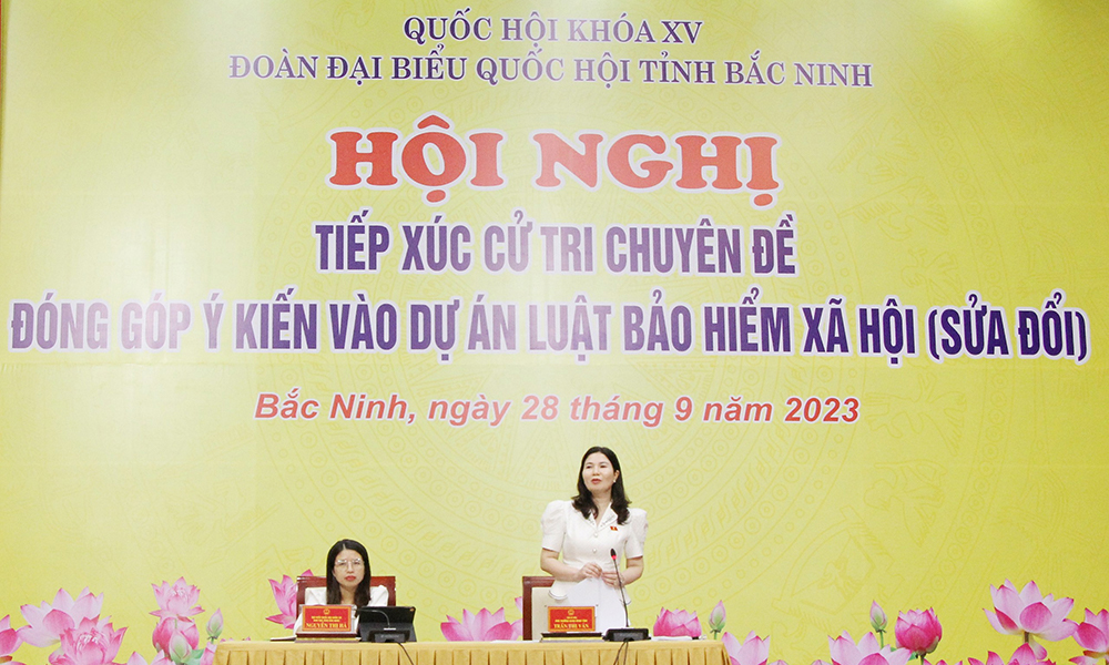 Đoàn Đại biểu Quốc hội tỉnh Bắc Ninh lấy ý kiến đóng góp sửa đổi Luật BHXH