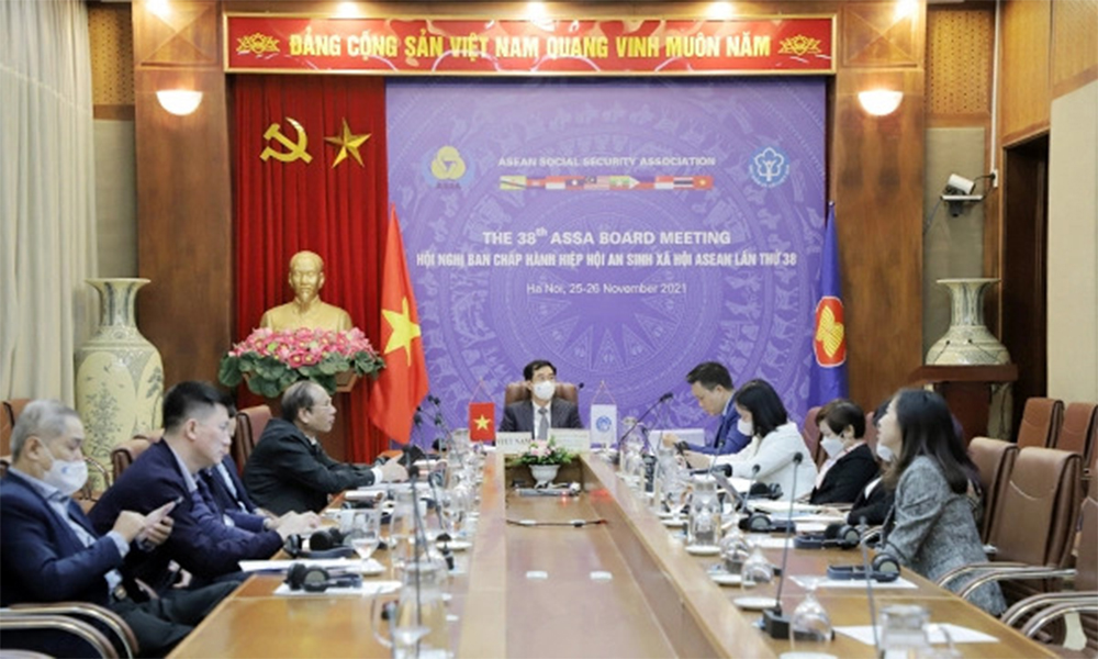 BHXH Việt Nam tham dự Hội nghị ASSA 39 tại Lào