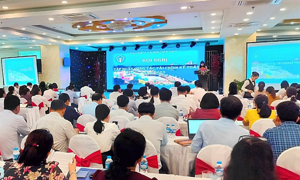 BHXH Việt Nam: Tập huấn công tác tài chính, kế toán cho BHXH tỉnh, thành phố phía Nam