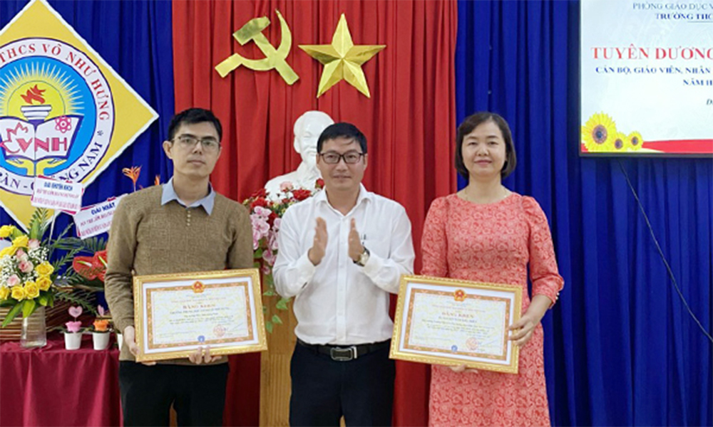TX.Điện Bàn (Quảng Nam): 3 tập thể, cá nhân được tặng Bằng khen của Tổng Giám đốc BHXH Việt Nam