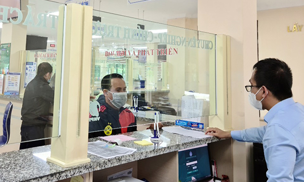 BHXH tỉnh Phú Thọ: Nỗ lực của người cán bộ tại Trung tâm Hành chính công